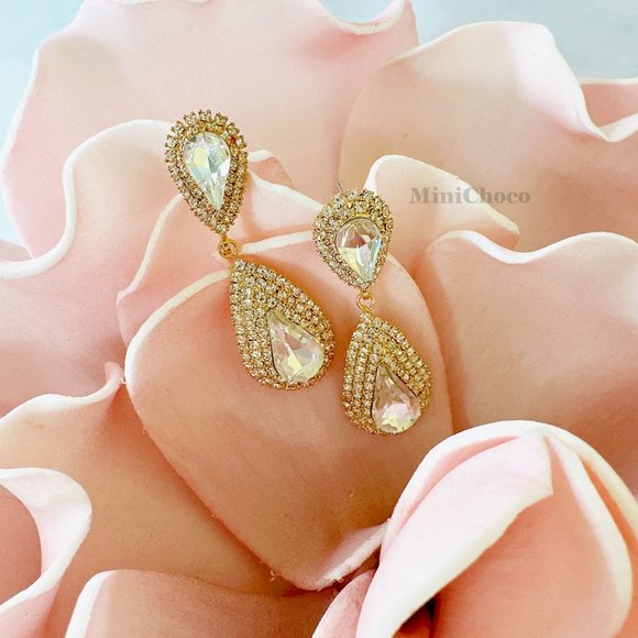 Gold Tone Bridal Teardrops Statement Crystal Dangle Earrings - Picture 2 of 7